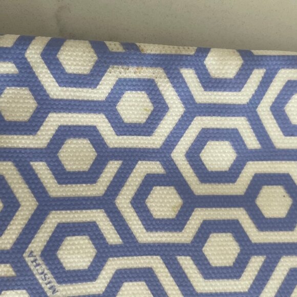 Mischa Signature Hexagon Print Zip Closure Clutch Bag White Purple Tan Sz OS - Picture 10 of 11